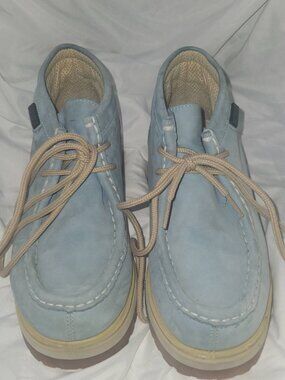 Vintage B-Boots Women's Light Blue Leather Chukka Ankle Boots